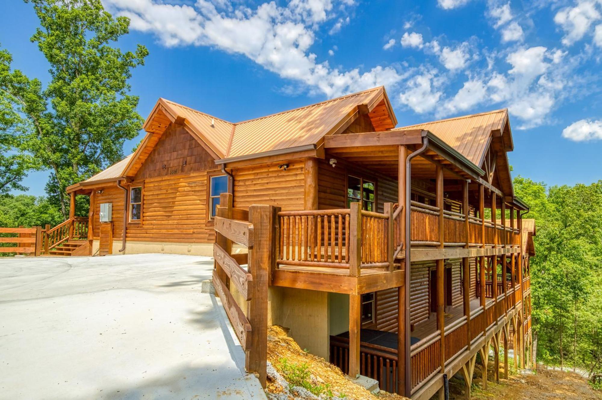 Majestic Splash- 8 Bedroom, Indoor Pool, Hot Tub, 1089 Free Tickets Each Paid Day, Dollywood Sevierville Eksteriør billede