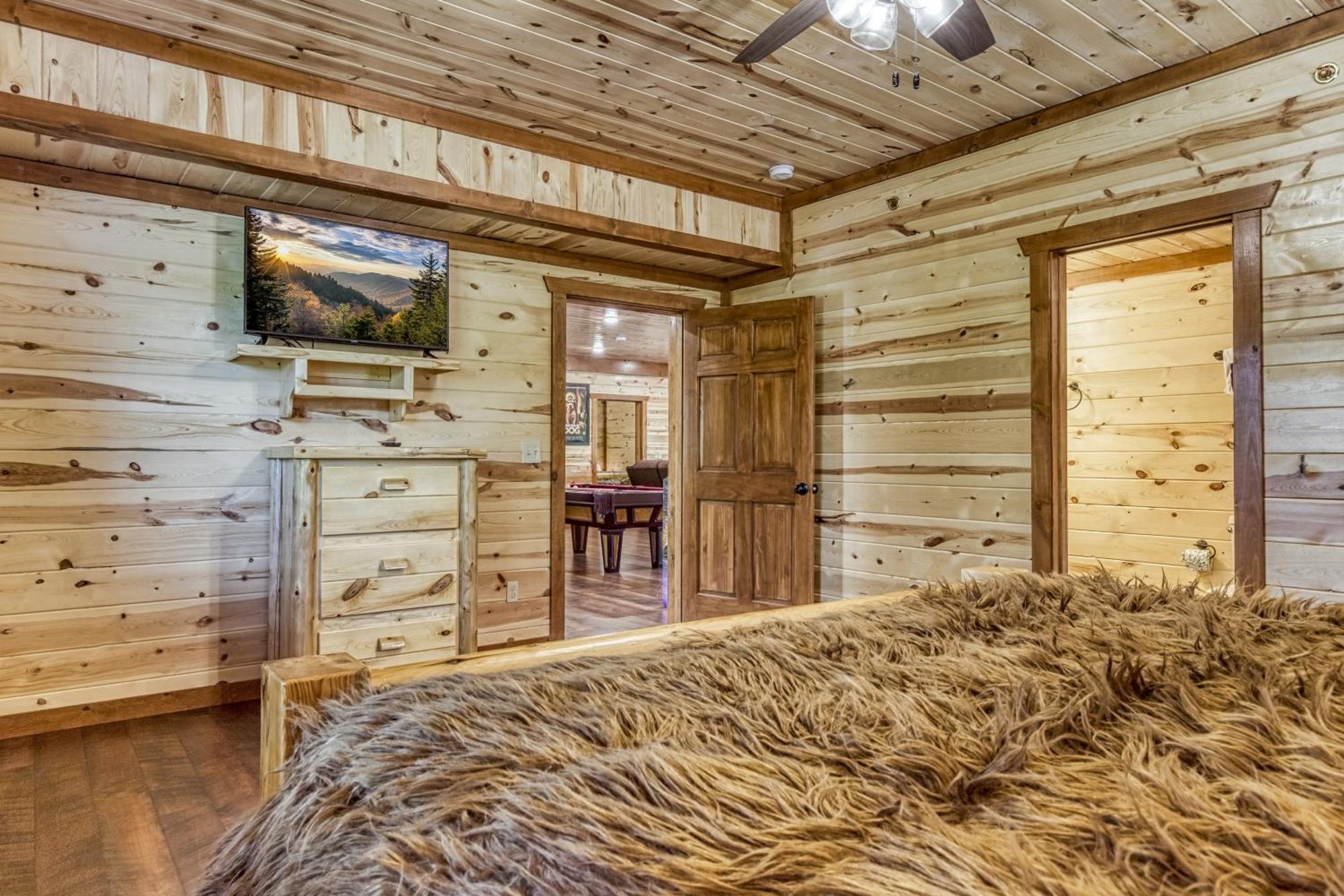 Majestic Splash- 8 Bedroom, Indoor Pool, Hot Tub, 1089 Free Tickets Each Paid Day, Dollywood Sevierville Eksteriør billede