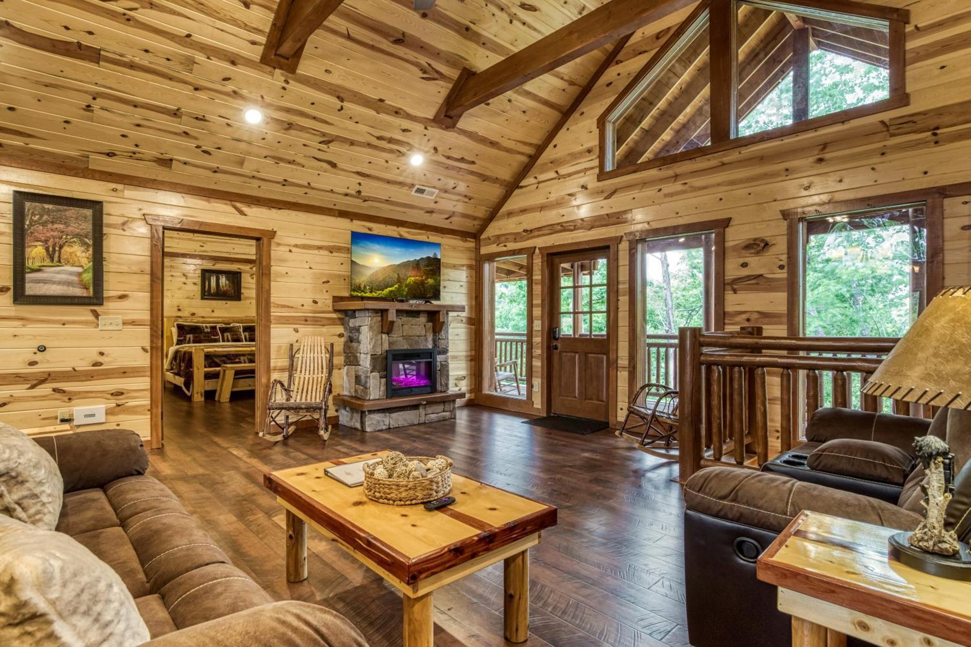 Majestic Splash- 8 Bedroom, Indoor Pool, Hot Tub, 1089 Free Tickets Each Paid Day, Dollywood Sevierville Eksteriør billede