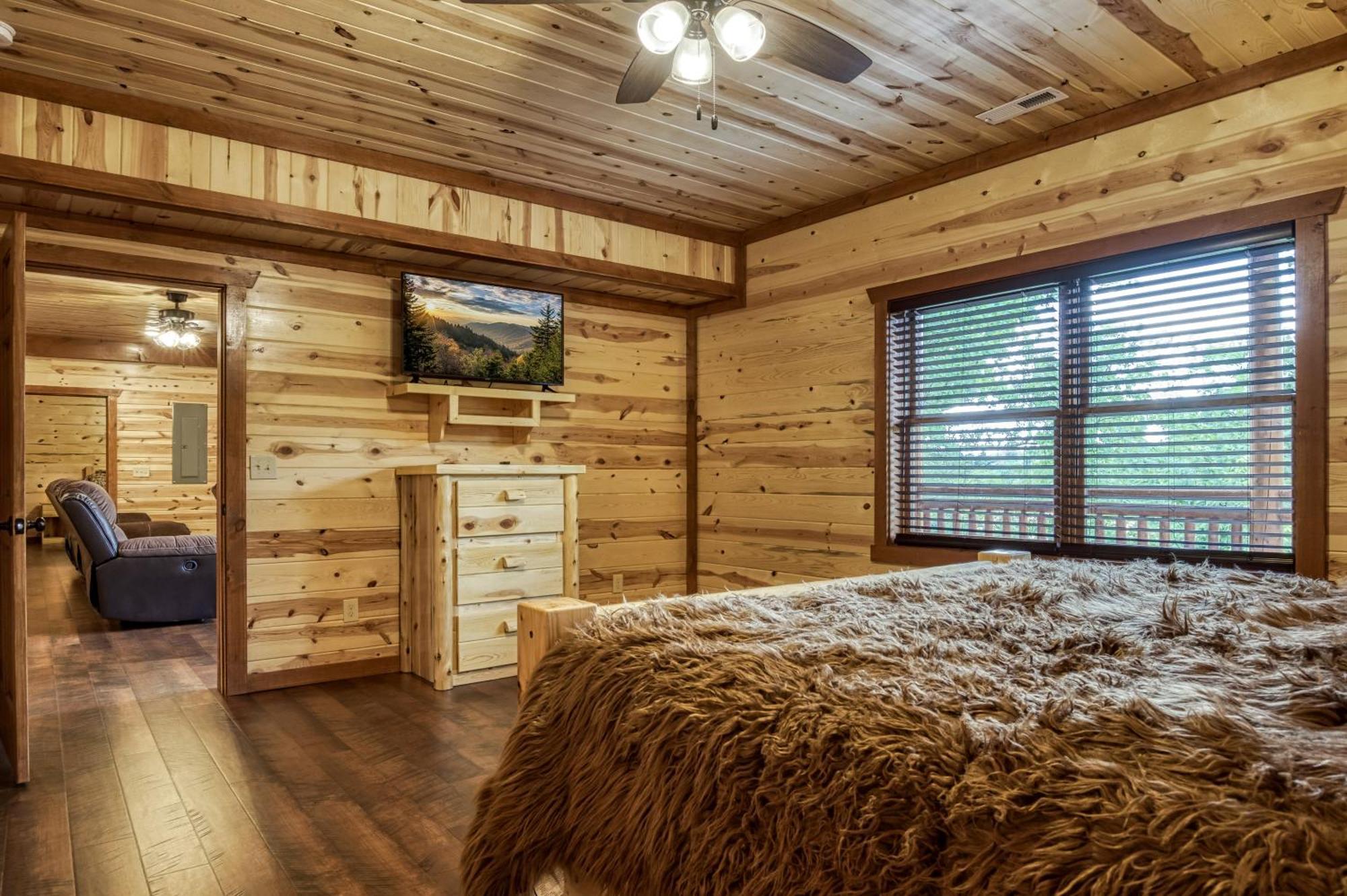 Majestic Splash- 8 Bedroom, Indoor Pool, Hot Tub, 1089 Free Tickets Each Paid Day, Dollywood Sevierville Eksteriør billede