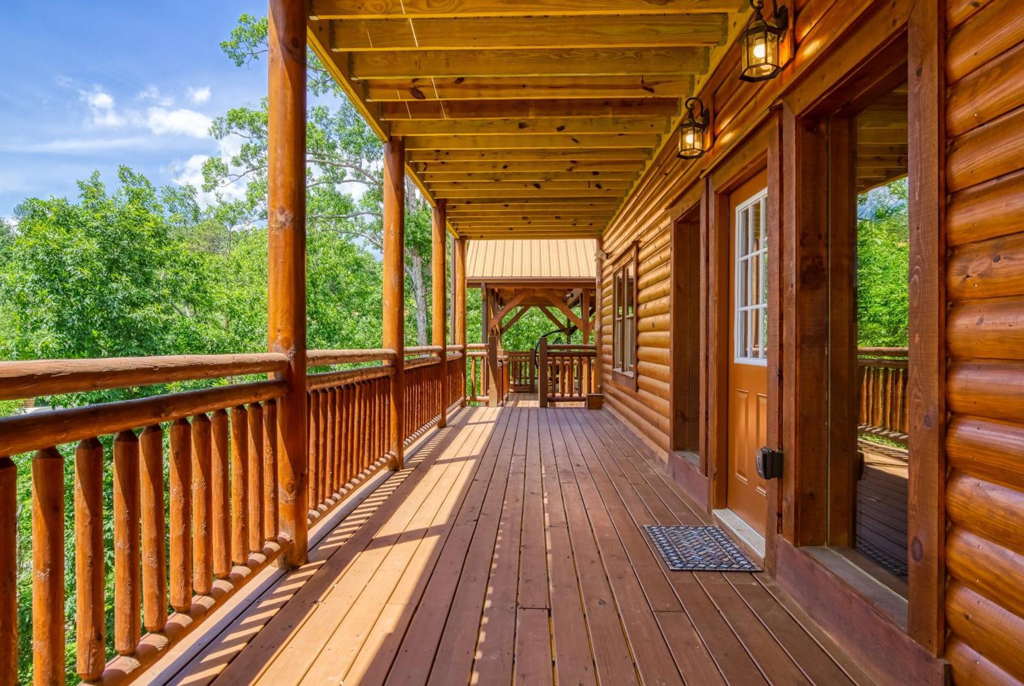 Majestic Splash- 8 Bedroom, Indoor Pool, Hot Tub, 1089 Free Tickets Each Paid Day, Dollywood Sevierville Eksteriør billede